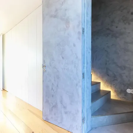 Marques De Pombal Duplex With Terrace By Homing Lissabon