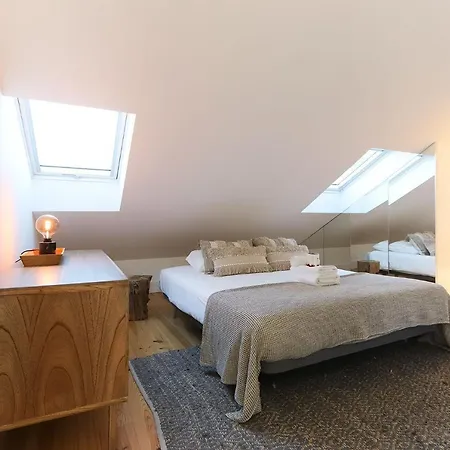 Marques De Pombal Duplex With Terrace By Homing Apartment *